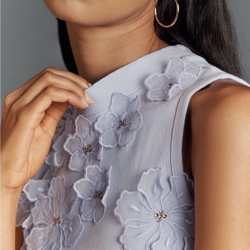 Anthropologie 3D floral appliqué sleeveless top - Picture 3 of 3